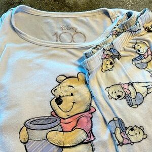 Winnie the Pooh pajama shorts set for women sleepwear